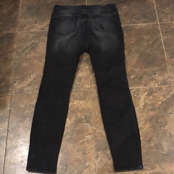 Cello Jeans Skinny Stretch Distressed Destroyed High Rise Zip Black Women Sz 13 - Picture 5 of 5